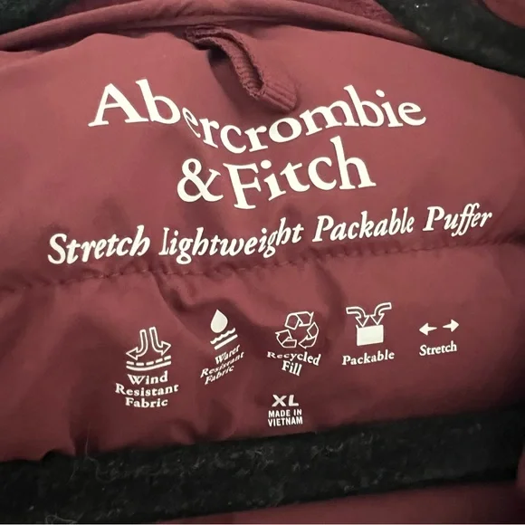 Abercrombie Packable Puffer - Picture 3 of 3